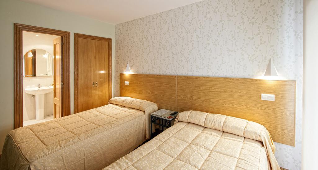 Hostal Bezana Burgo Szoba fotó