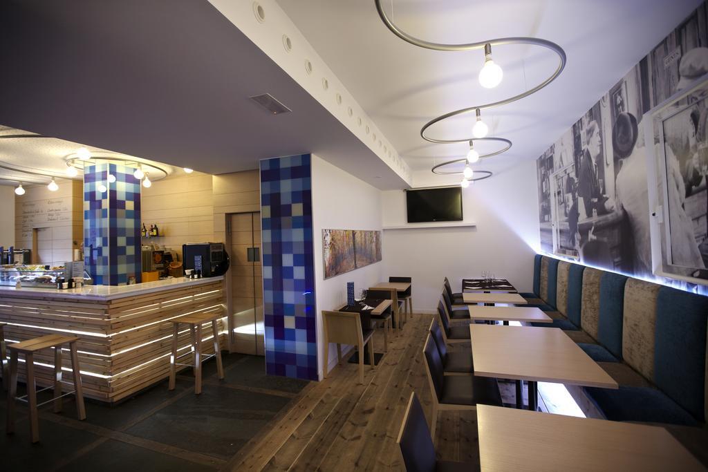 Hostal Bezana Burgo Kültér fotó